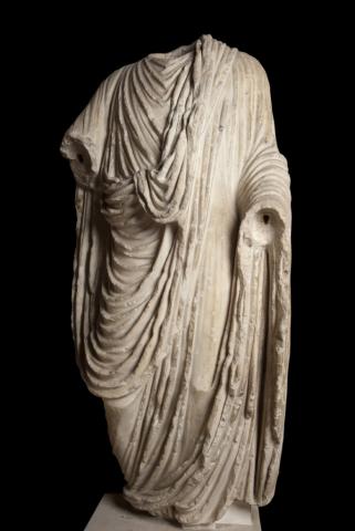 Statue de l’empereur Claude. 1ère moitié du Ier siècle.Photo mairie de Bordeaux