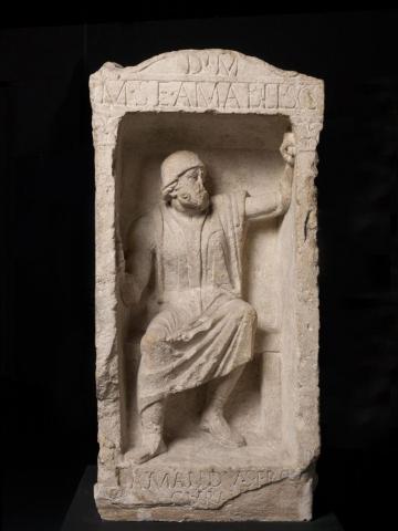 Épitaphe de Amabilis, sculpteur (151-180 p.C.)